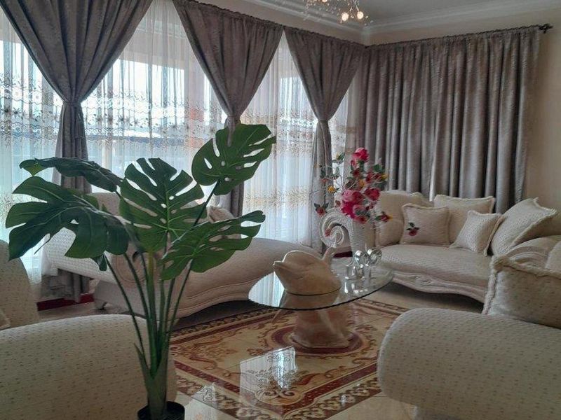 Your Private Paradise: Where Comfort Meets Elegance! - Photo 2