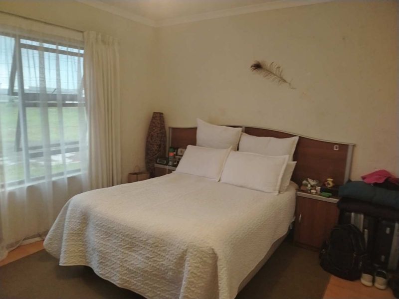 A NEAT APARTMENT - Photo 5