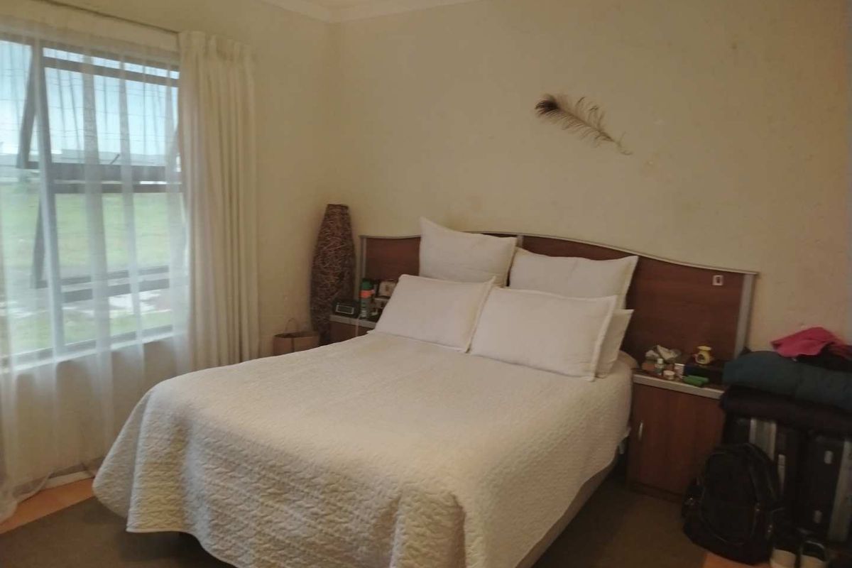 A NEAT APARTMENT - Photo 5