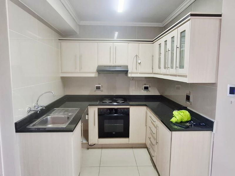 "Modern Comfort & Breathtaking Views in North Beach!" - Photo 3