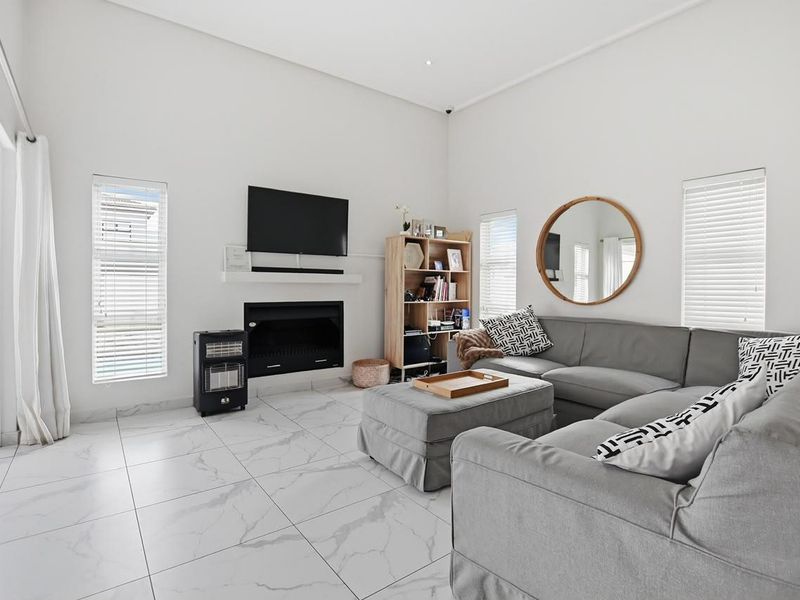 A Rare Find in Prestigious Sagewood Lifestyle Estate - Photo 2