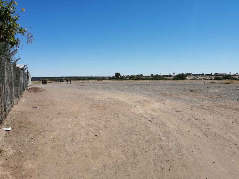 WELL-LOCATED LARGE RESIDENTIAL ERF FOR SALE IN MARIENTAL - Photo 2