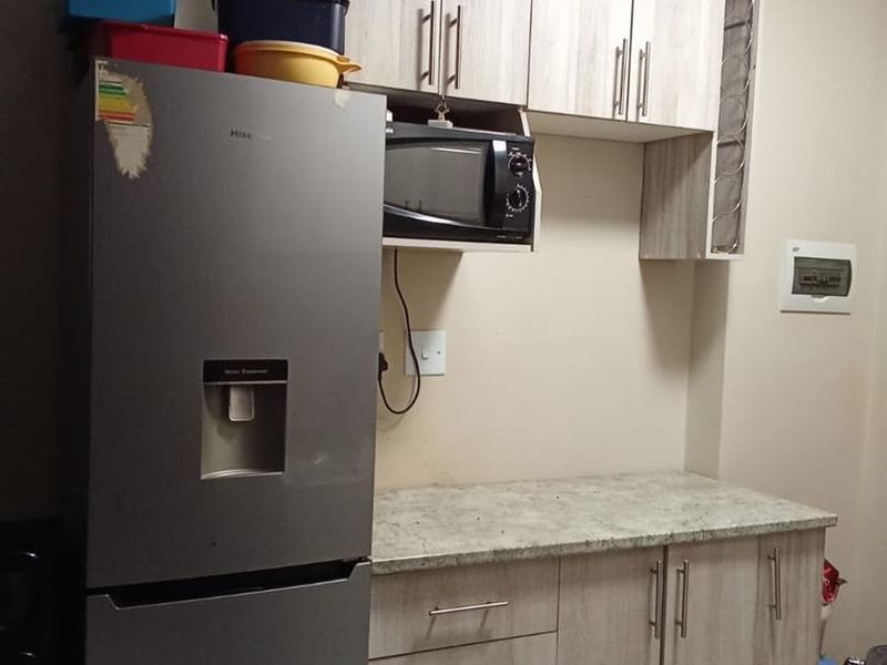 2 Bedroom House For Sale In Lehae - Photo 3