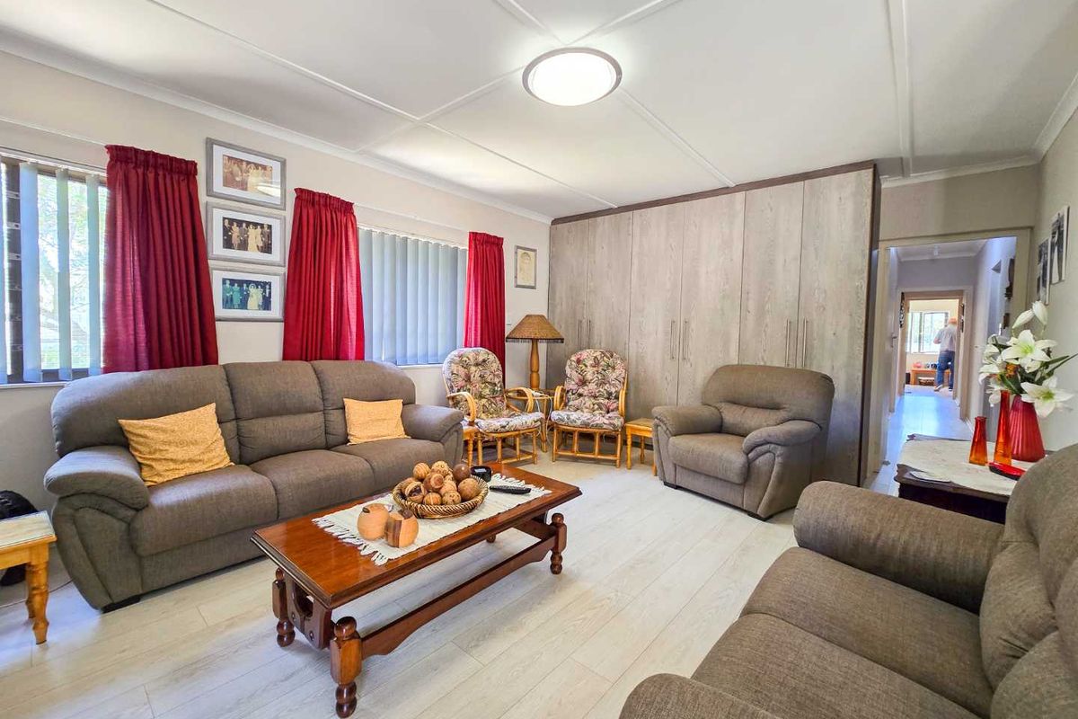 Harbour area gem up for grabs. - Photo 4