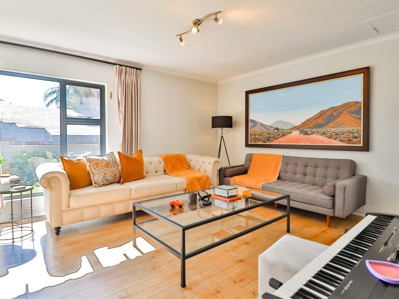 3 Bedroom Family Home / House to Rent in Fourways Gardens - Photo 6