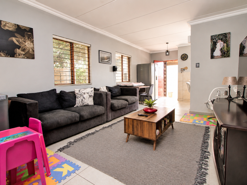 Secure Living - Photo 4