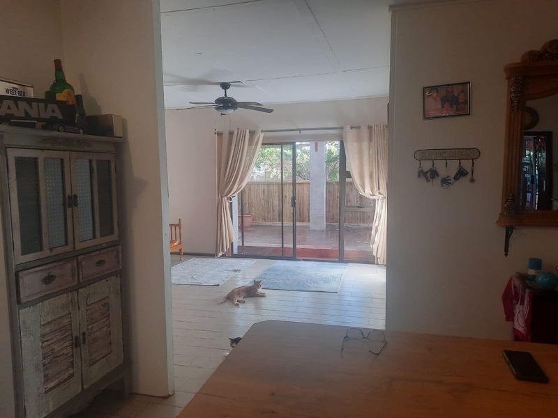 Oshakati - Family Home For Sale with Flats - Photo 9