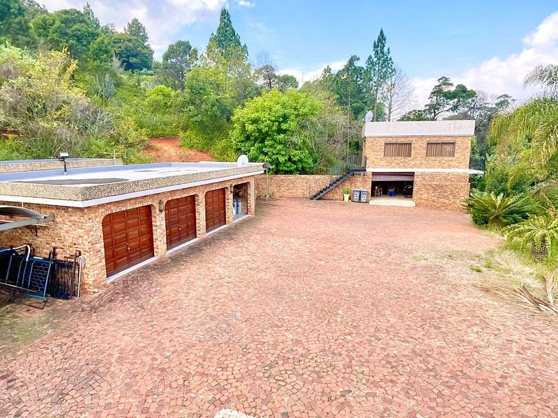 Prime High-End Development Opportunity of 11 Stands with Existing Residence - Valley Farm AH 2 - Faerie Glen - 4.7134 Hectares - Photo 7