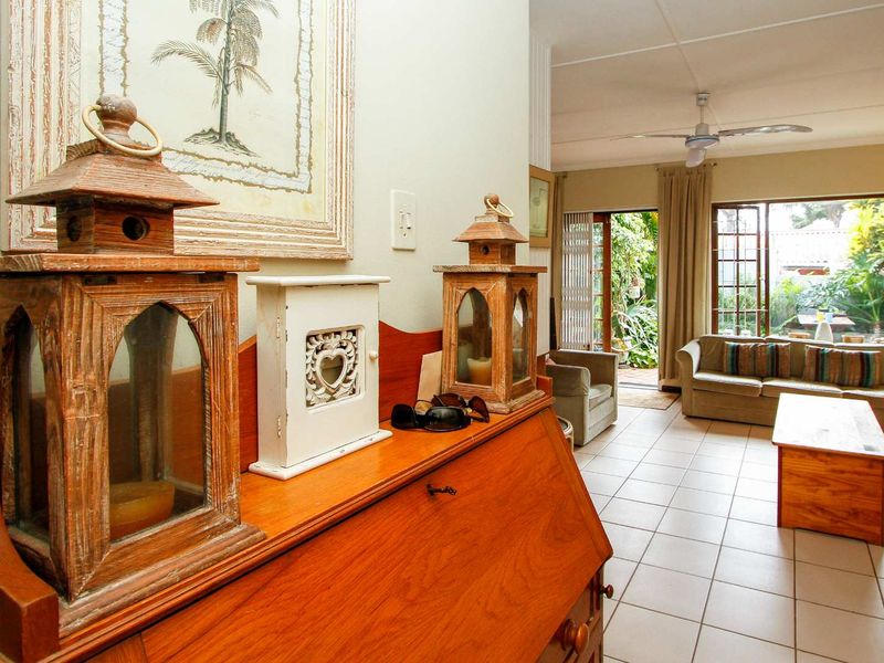 Pet friendly Garden Townhouse within 500 meters of the Beach!! - Photo 5