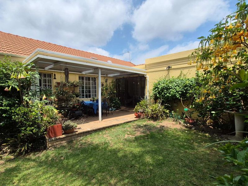 Welcome Home – A Family Treasure in Northwold - Photo 5