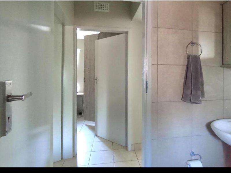 New Beginnings - Photo 2