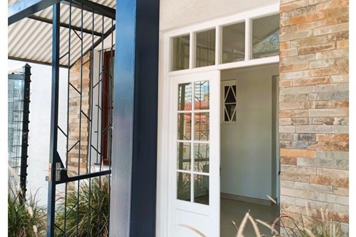 "Heritage Meets Ambition: Your CBD Office Sanctuary" - Photo 3