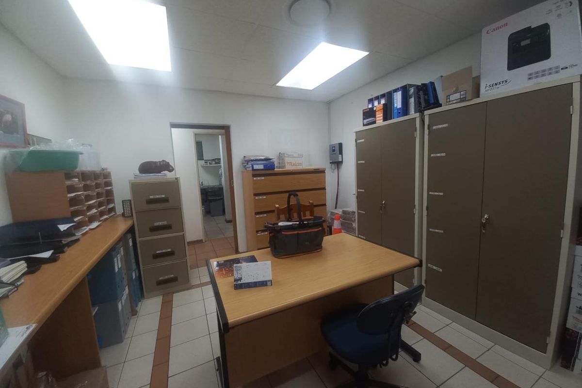 Compact Commercial Unit in Richards Bay Central Business District - Photo 5