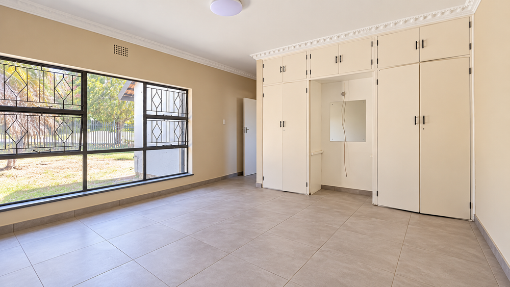 Main bedroom overview