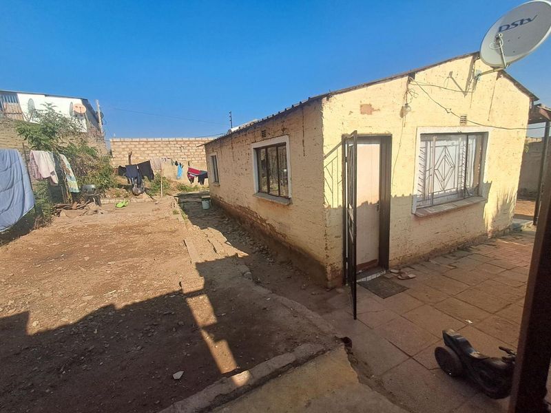 2 Bedroom House In Mamelodi Ext 22 - Photo 6