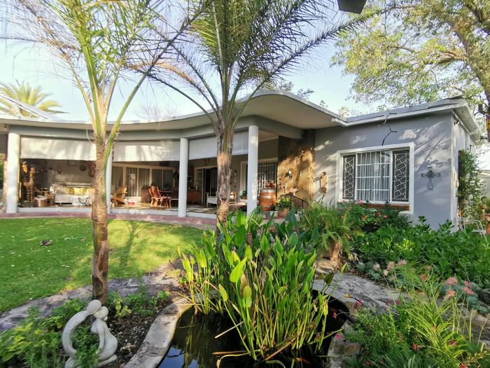 Property #2560903, House For Sale in Omaruru Central