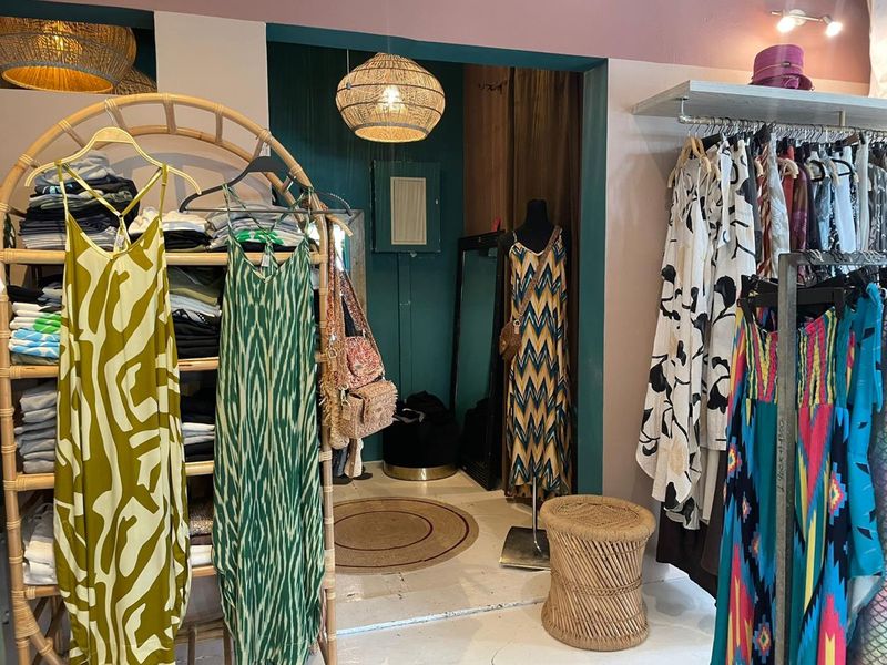 An Exceptional Location for a Brand of Rare Character - Photo 5