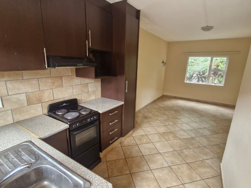 2-Bedroom Gem: Sleek Urban Living at Nehemiah, Kempton Park - Photo 5