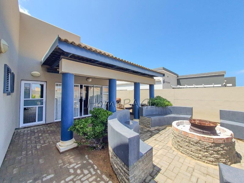 Ext 10, Henties Bay:  4 Bedr Family home in Established area is for Sale - Photo 6