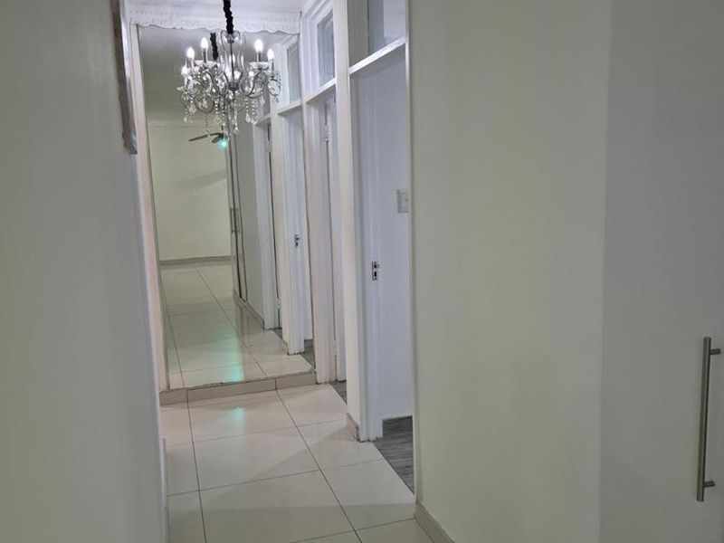 2 Bedroom modern Unit for Rent - Photo 4