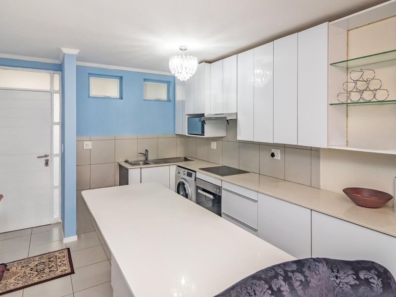 Modern convenience meets elegant design - perfect 2-bedroom awaits - Photo 7