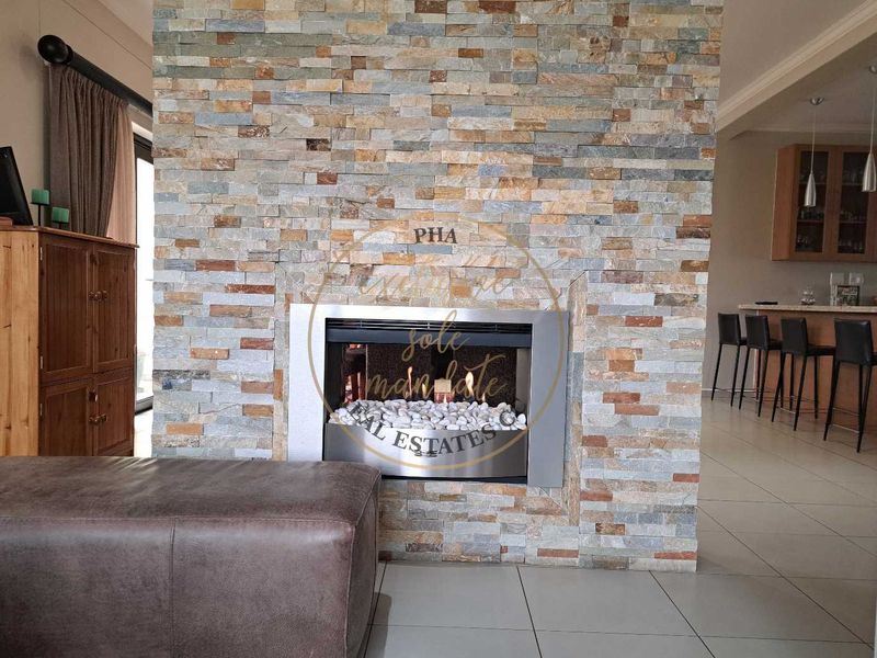 Meticulously designed Family home with upmarket finishes for sale in Walvis Bay,  in upmarket area, selling for N$2 600 000.00 - Photo 8