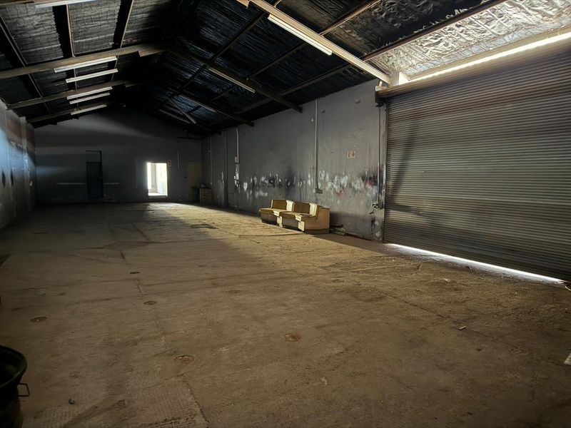 COMMERCIAL SPACE AVAILABLE IMMEDIATELY IN SILVERTON,PRETORIA. - Photo 10