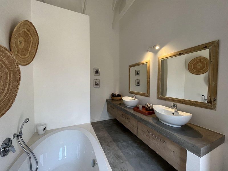 5 Bedroom home for sale in Moditlo Estate - Photo 9