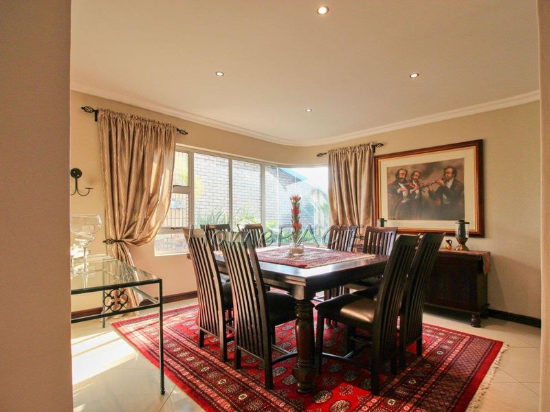 Ext 1, Otjiwarongo:  Stunning 4 Bedroom Home is for Sale - Photo 8