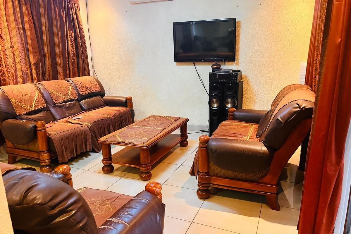 Your Perfect Home Awaits in Tlhabane West - Photo 4