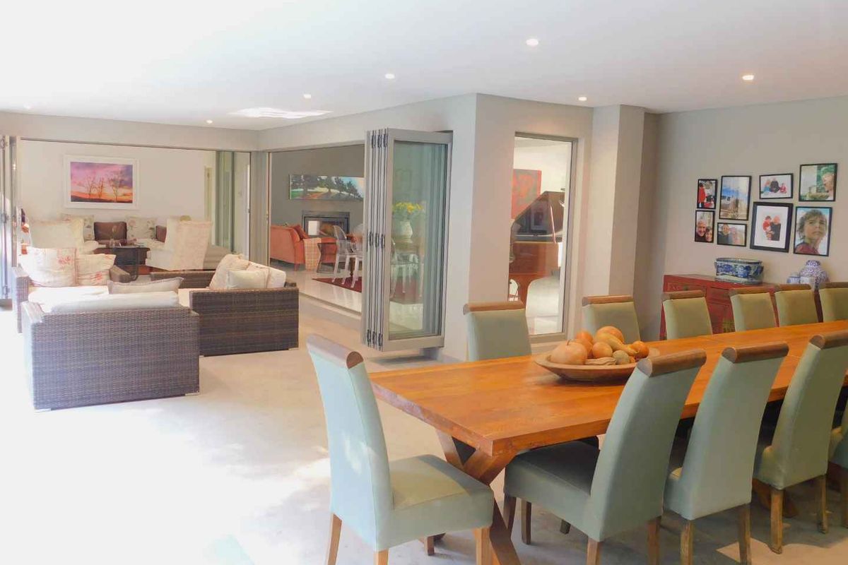3 bedroom fully furnished home in Benmore Gardens - Photo 4