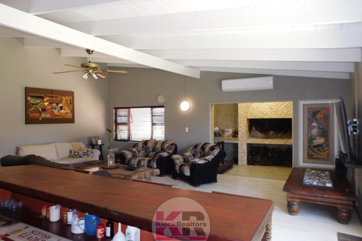 Henties Bay Prime Property!!! - Photo 5