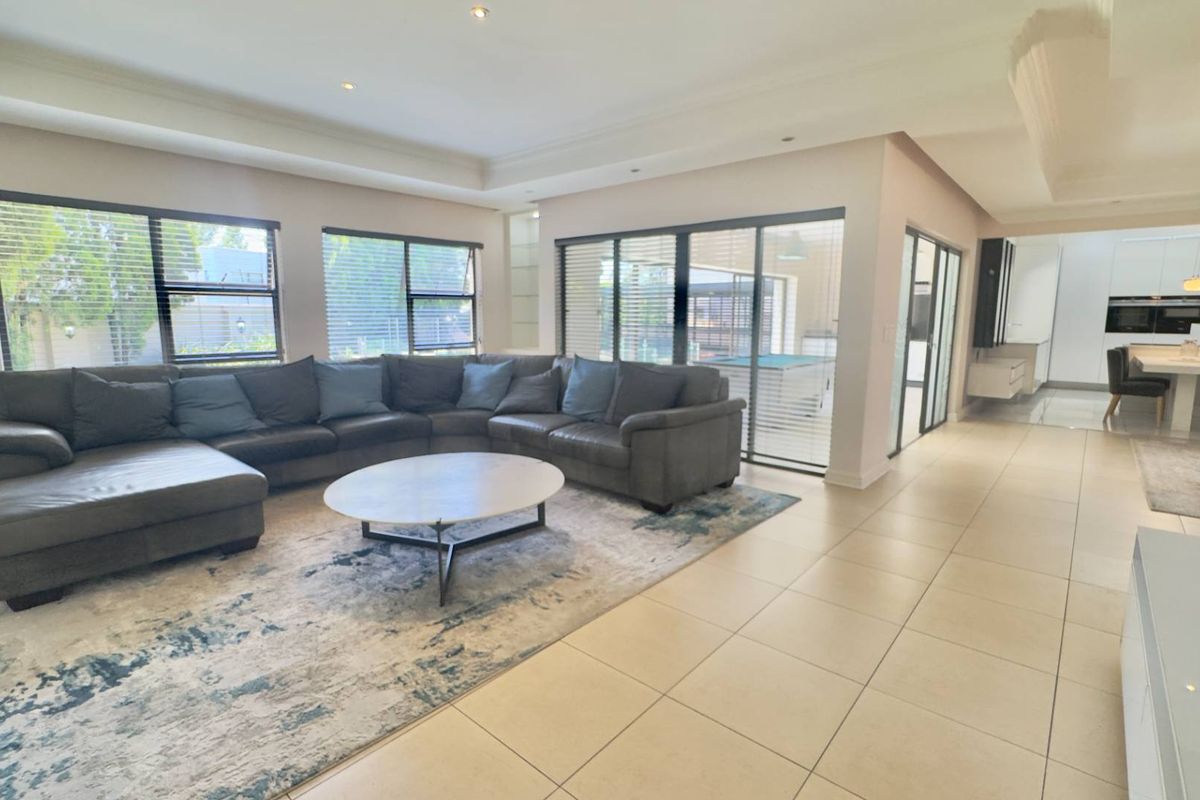 DECEASED ESTATE **Stunning 3-Bedroom Home in Prestigious Morningside, Sandton** - Photo 3