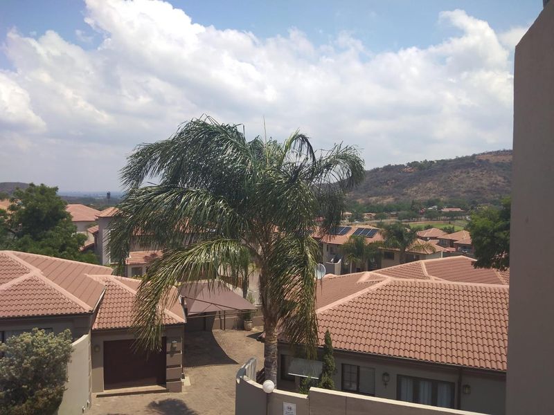 Move to the perfect address - Photo 1
