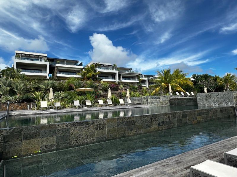 Sea-view apartment accessible to foreigners - Photo 3