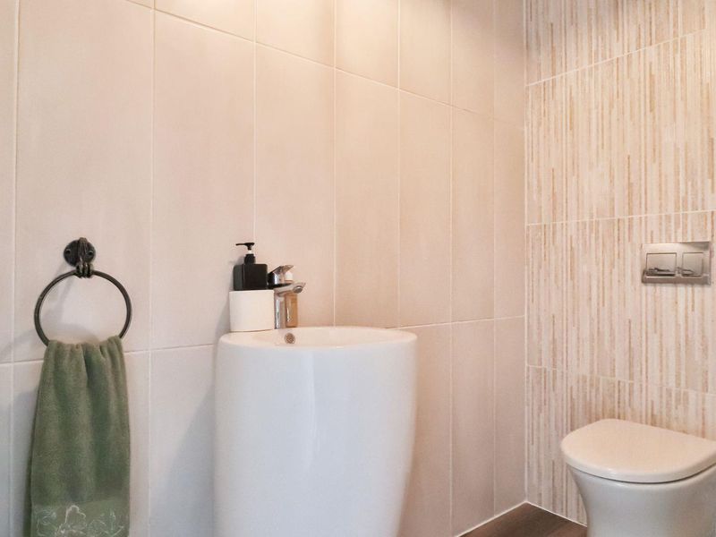 MONTE CHRISTO: WHAT A HOME & LIFESTYLE ON OFFER - Photo 6
