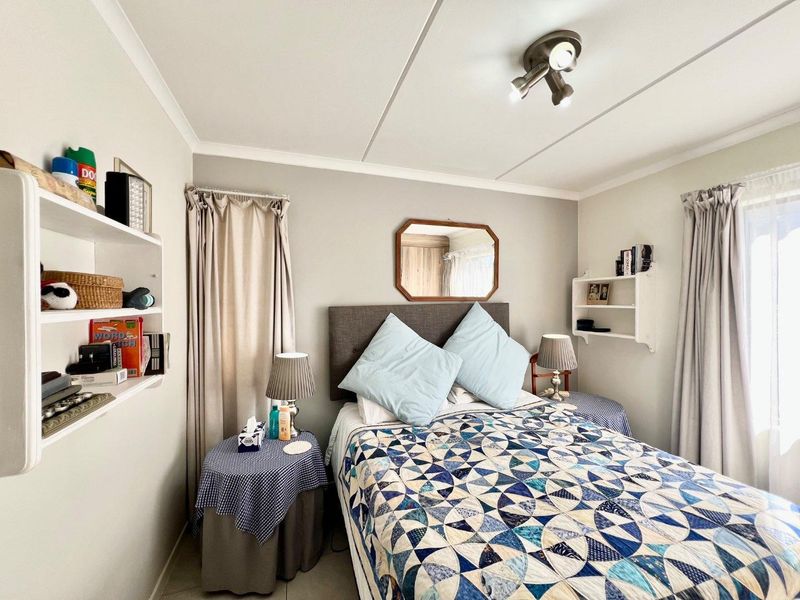 Spacious 3-Bed Garden Unit with Secure Estate Living - Photo 9