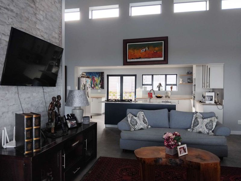 EXCEPTIONAL LOW MAINTENANCE GEM - Photo 8