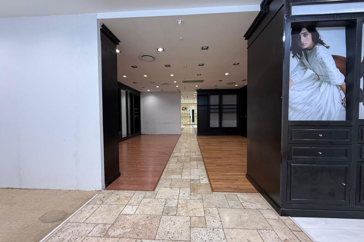 Prime Retail Space Available in Melrose Arch - 208m2 - Photo 2