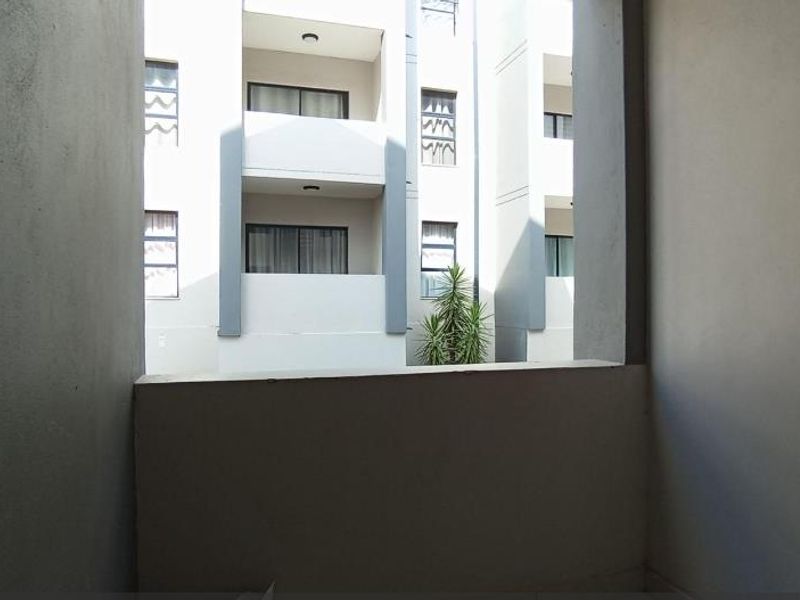 1 Bedroom apartment In Midridge Park - Photo 10