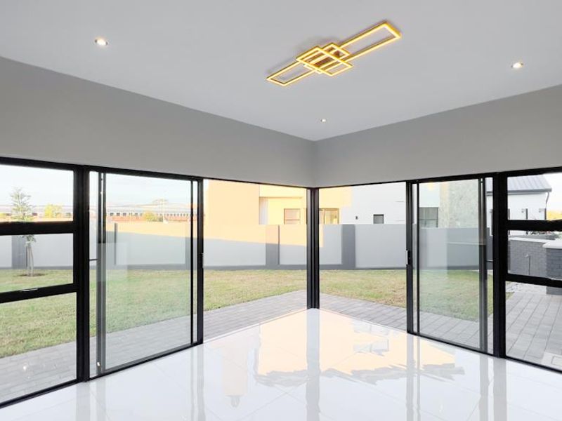 The Perfect Home for Growing Families - Photo 10