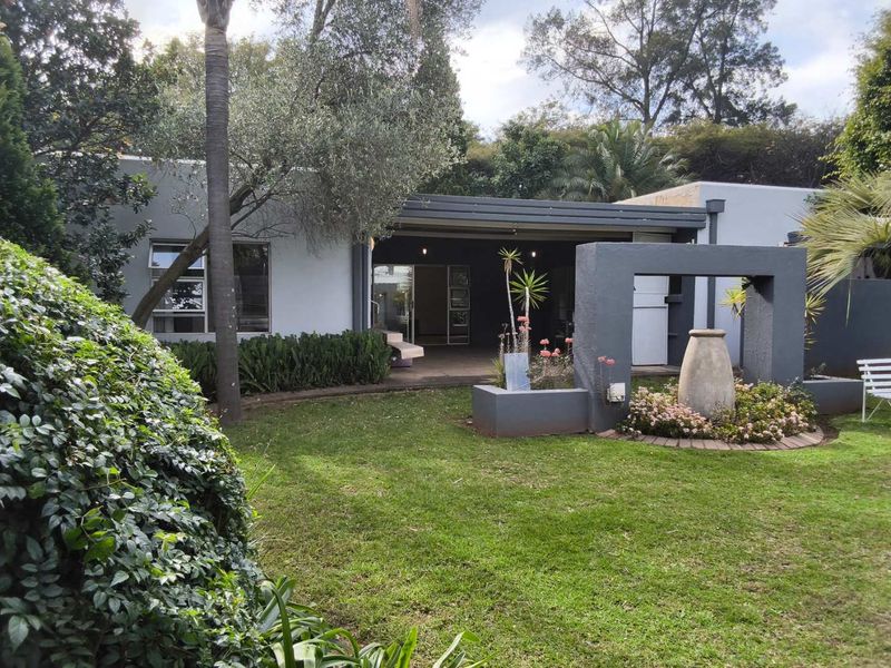 Flatlet/Cottage To Let - Bryanston - Photo 1