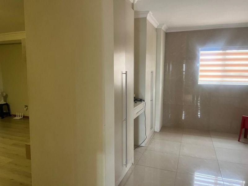 BIG BEAUTIFUL HOUSE IN ZAMBEZI MANOR LIFESTYLE ESTATE - Photo 5