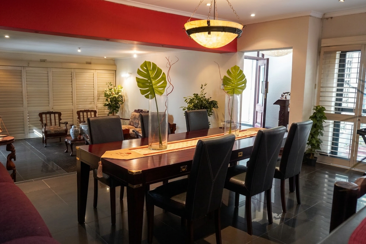 Charming Three Bedroom Family Home - Photo 4