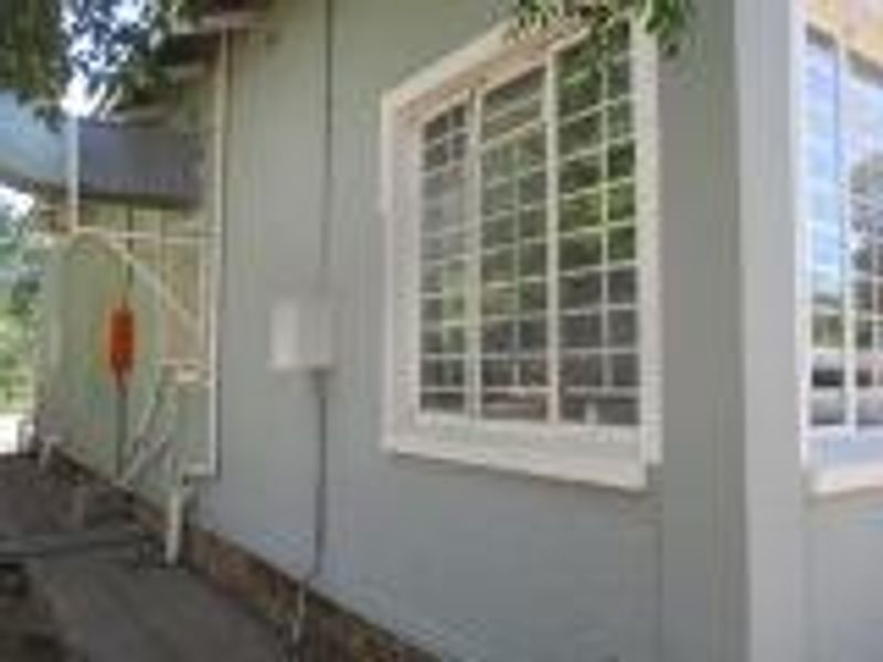 PRIME BUSINESS MEDICAL OR OFFICE USE - Photo 5