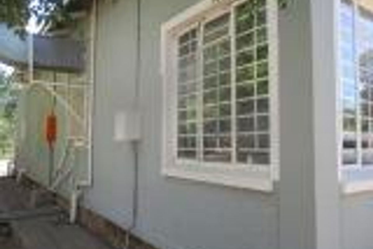 PRIME BUSINESS MEDICAL OR OFFICE USE - Photo 5