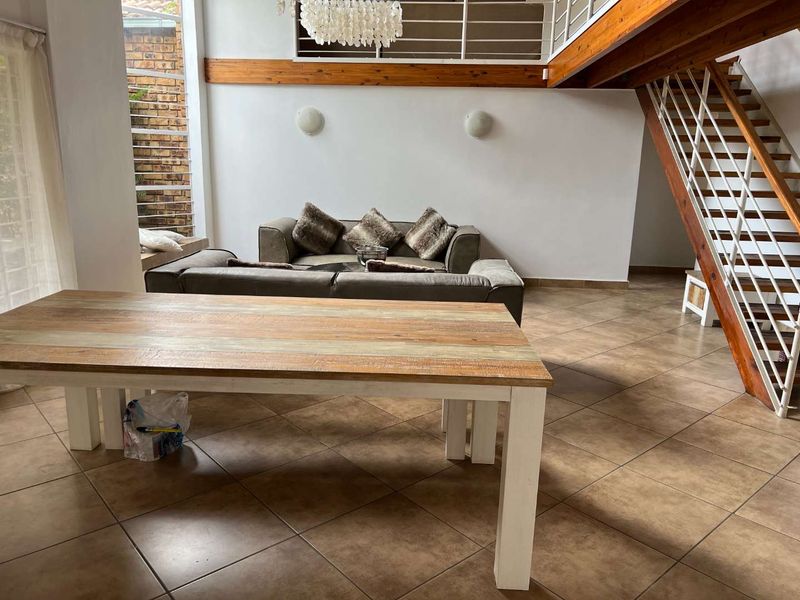 GENEROUS LIVING SPACE AND CHARM - FURNISHED - Photo 6