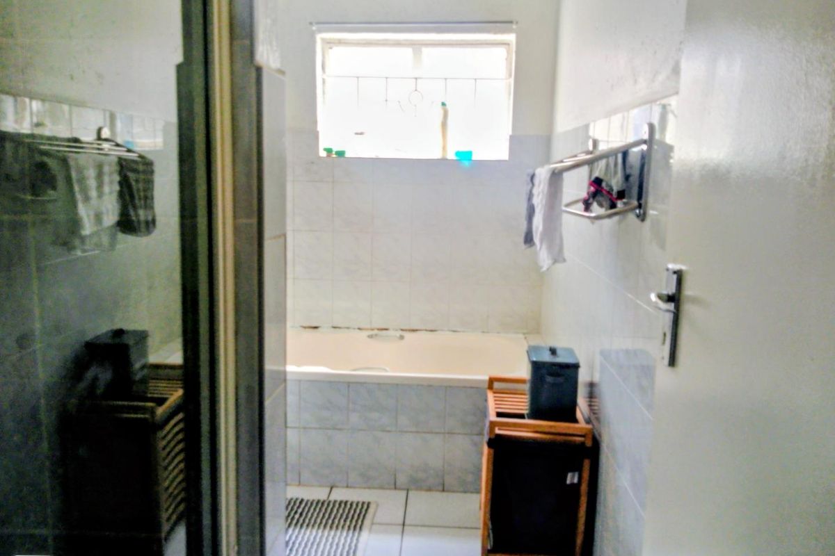 A perfect lock up and go in Ridgeway !!! - Photo 3