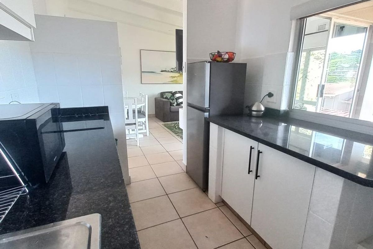 Sun, Sea & Style — All in One - Photo 5