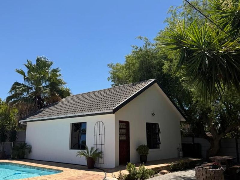 Garden flat to rent in Protea Heights - Photo 2